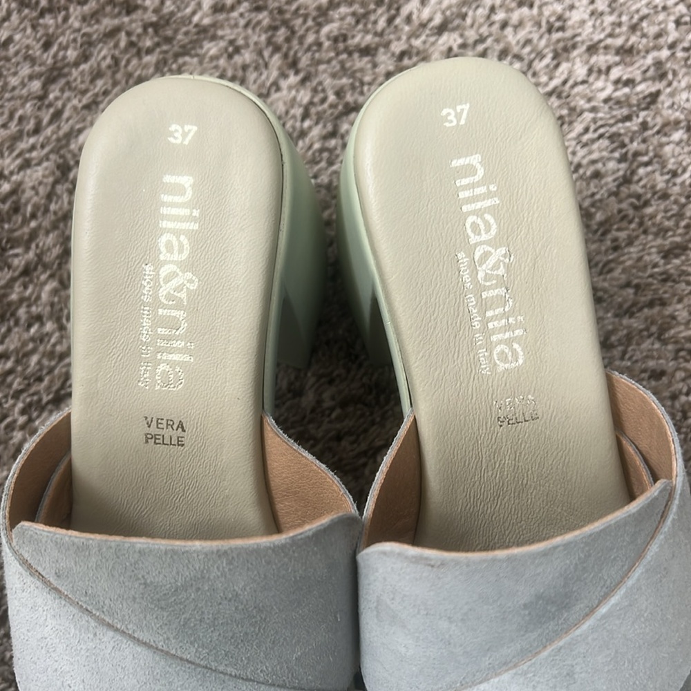 NILA & NILA
SANDALS - Picture 10 of 11